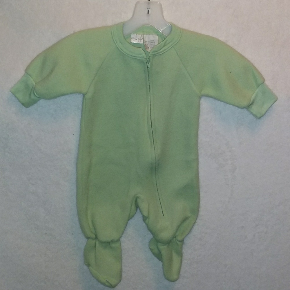 NWOT Peek-a-Babe  footie pajamas